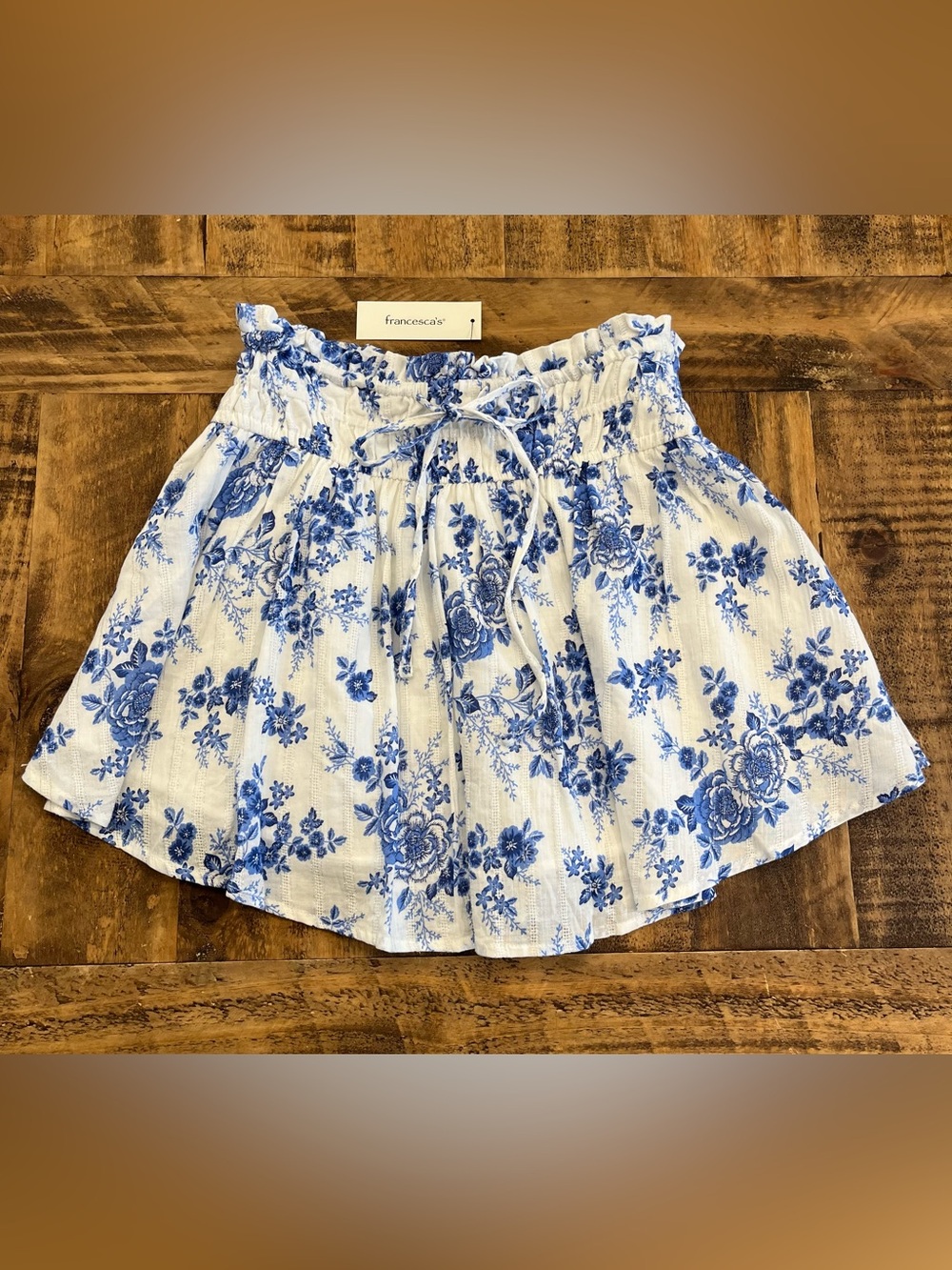 Francesca's White and Blue Floral With Metallic Stripes Smocked Lined Mini Skirt